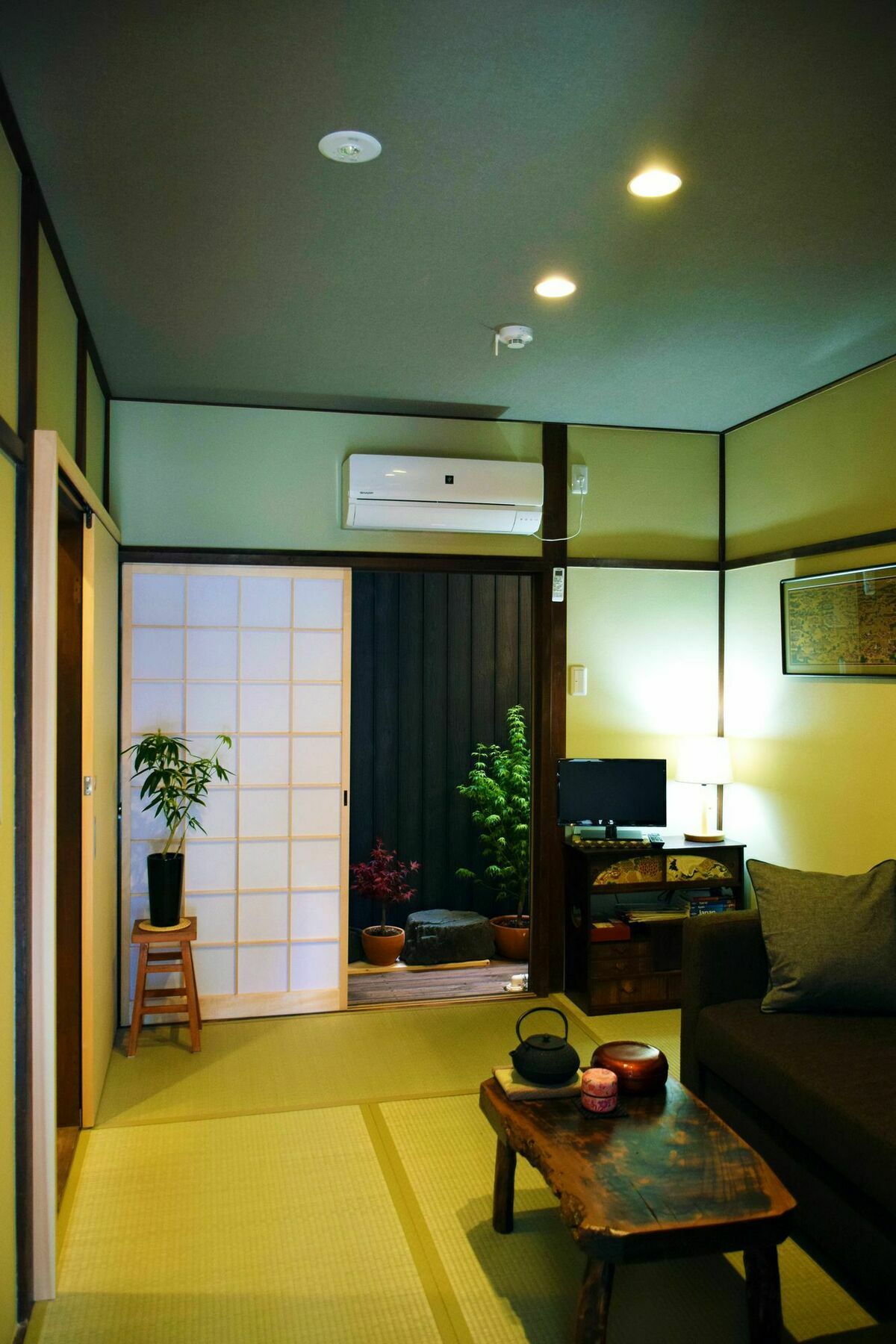 Guesthouse Hanamiya Киото Экстерьер фото